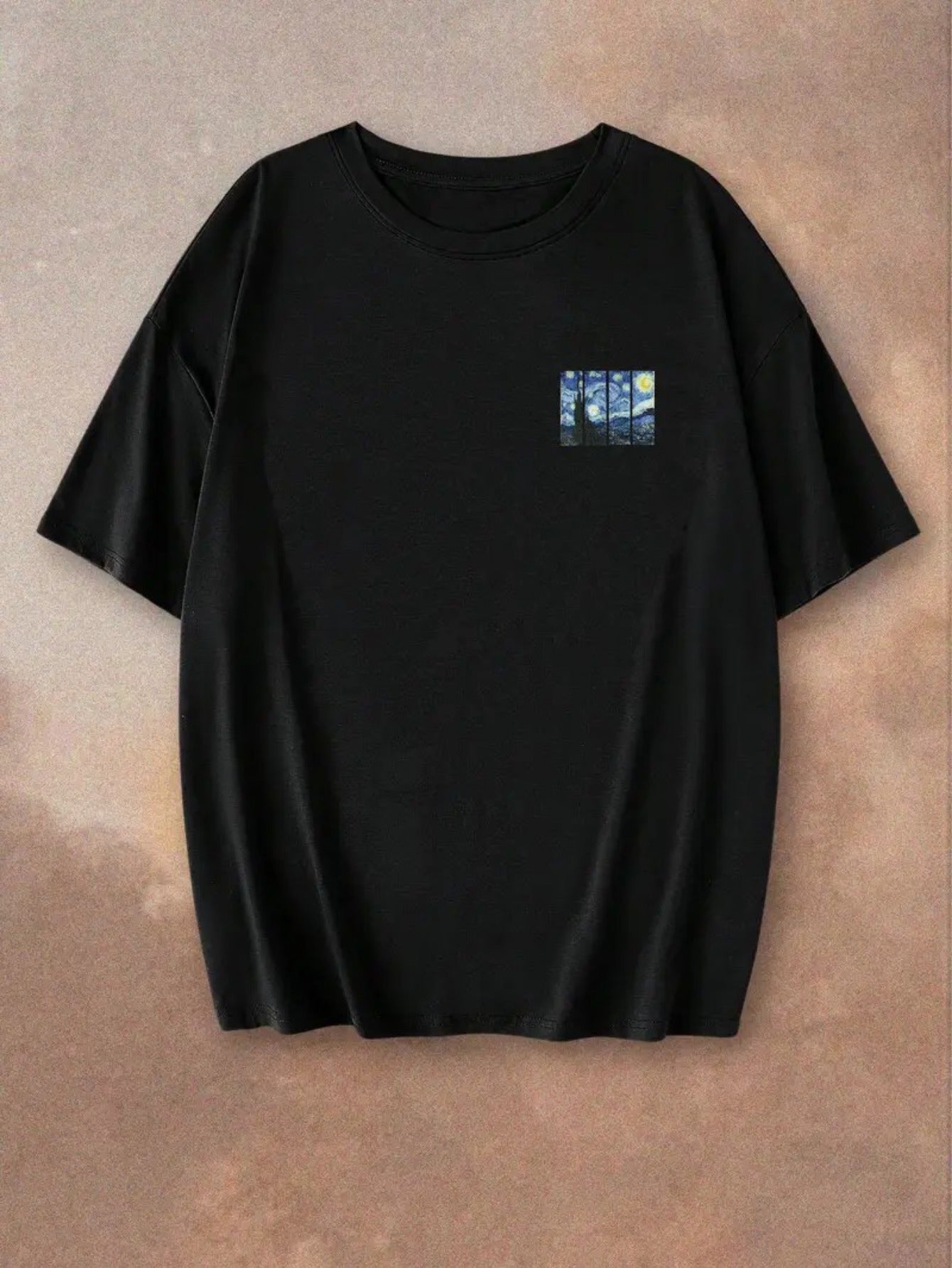 Camiseta Feminina Estampa Van Gogh nas Costas – Estilo Casual, Moderna e Atemporal