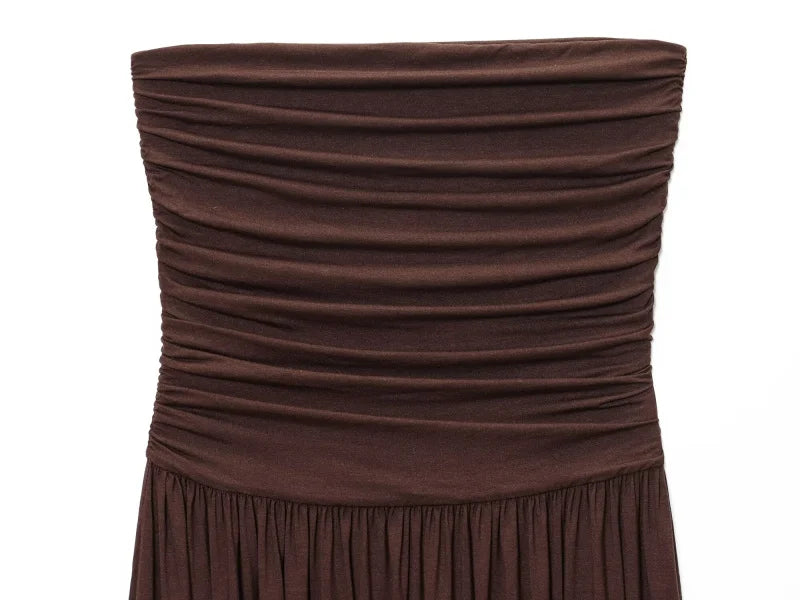 Vestido Tomara Que Caia Elegante 2025 – Modelagem Slim, Detalhes Plissados, Estilo Moderno para Festas