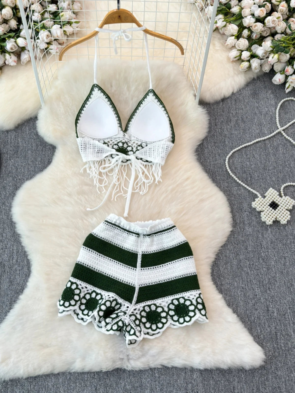 Conjunto Feminino de Verão – Top Tassel + Calça Pantalona Hollow de Cintura Alta