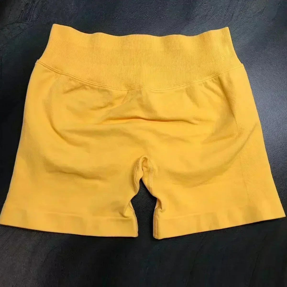 Shorts feminino academia liso Bermudinha malhar cintura Alta