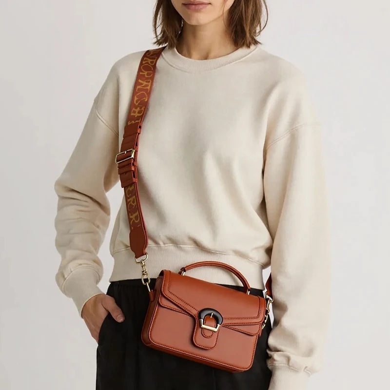 Bolsa Feminina Transversal em Couro Legítimo – Alta Qualidade e Grande Capacidade