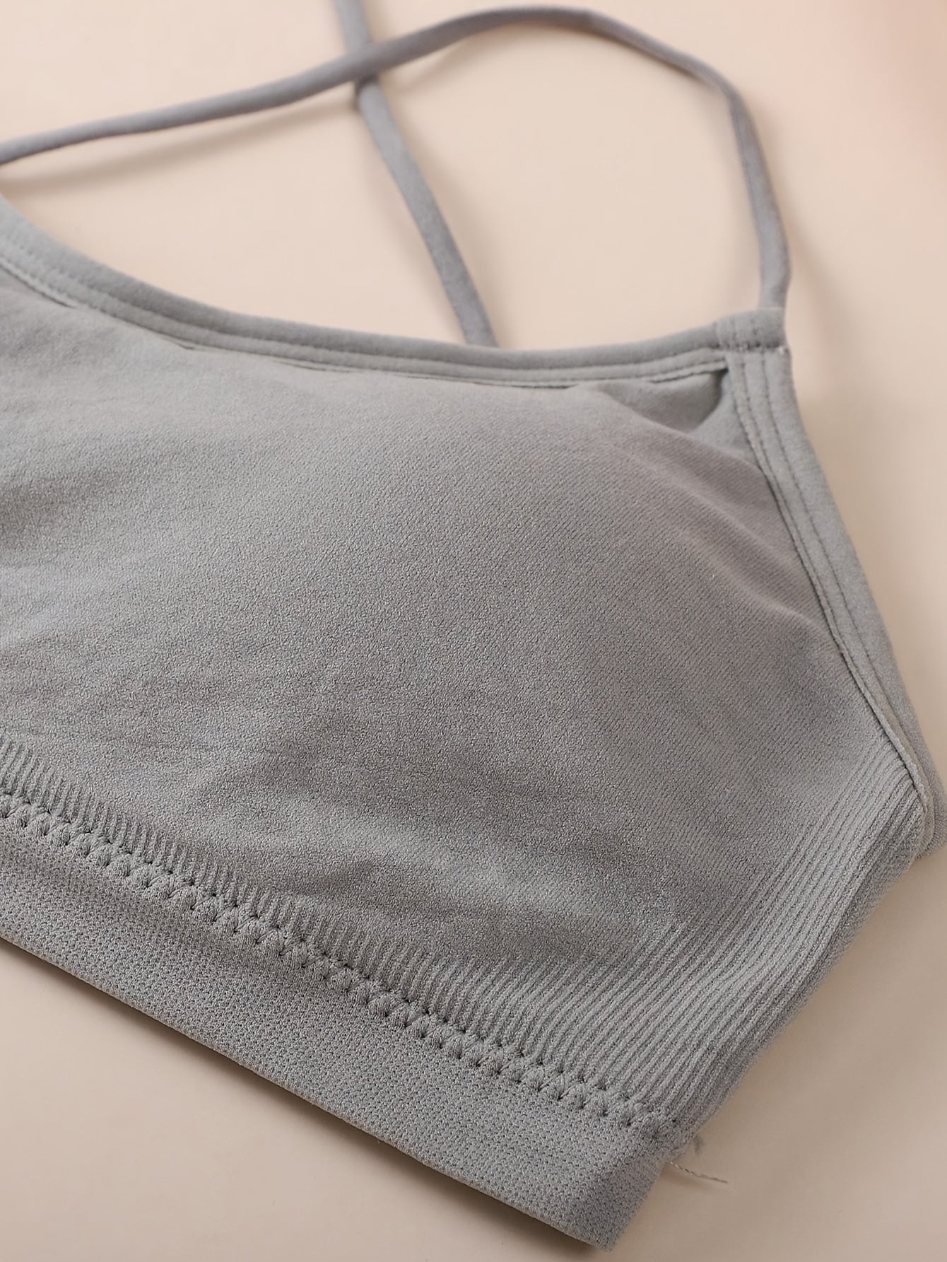 Kit 3 Sutiãs Femininos Sem Costas – Alças Cruzadas, Conforto e Suporte